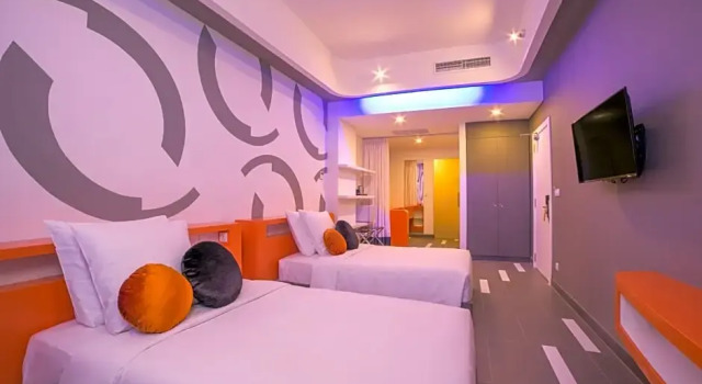 Номер Deluxe с видом на город SUN & MOON, Urban Hotel