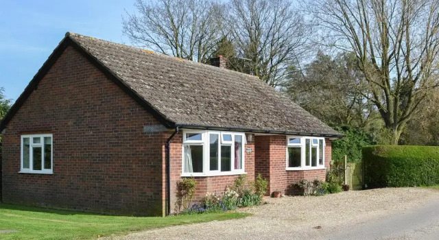 Poplar Bungalow, Đặt Căn hộ Lyng Norfolk
