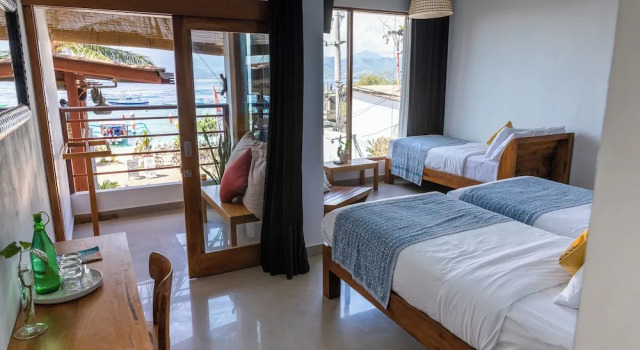 Трёхместный номер Standard с балконом и с видом на море Pesona Beach Resort & Spa