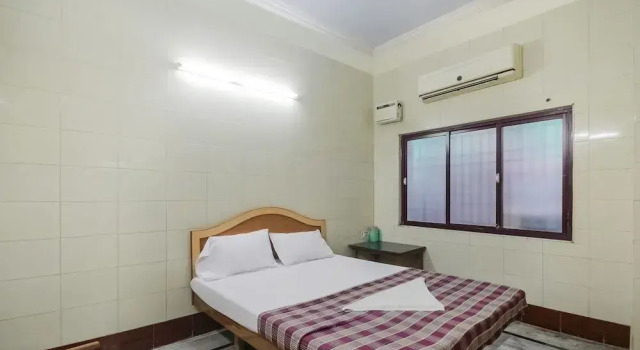 Spot On 46303 Mahalakshmi Inn, Забронировать Отель Отели штата Тамилнада 3 звезды, 3*