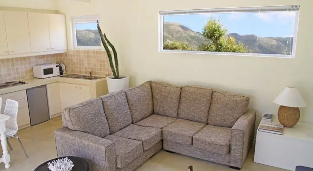 African Queen Guest House