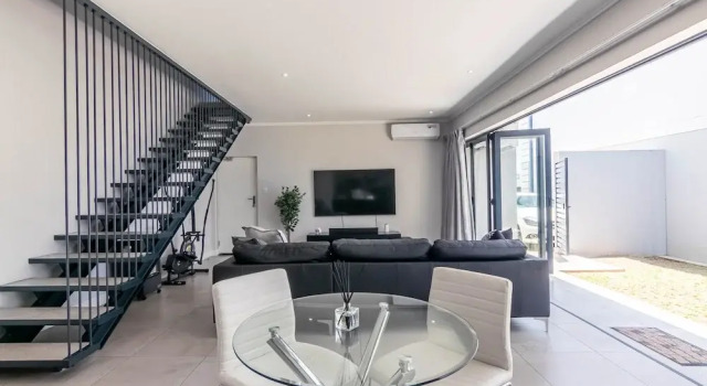 Sandton Smart Home 1, Boek Appartement Sandton 