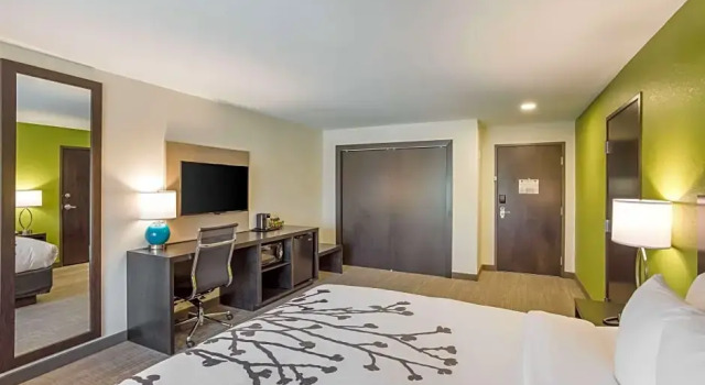 Двухместный люкс MainStay Suites Logan Ohio-Hocking Hills