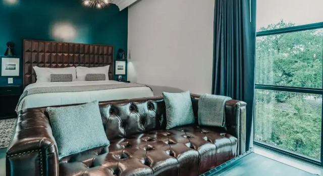 Люкс c 1 комнатой Colton House Hotel