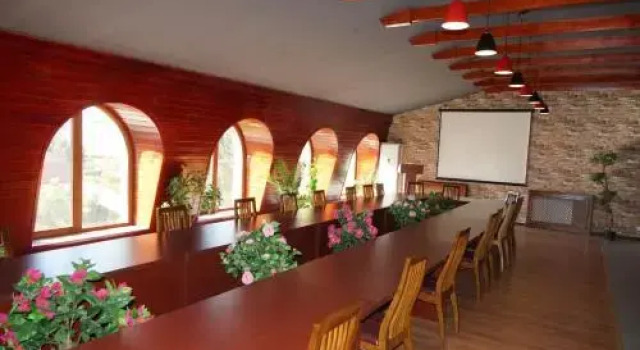 Shihov Hotel