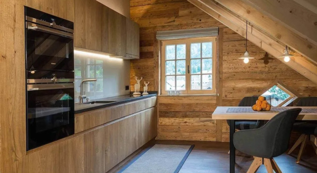 Roagat Hus, Rezerwuj Hotel Hotele w Bregenzerwald z parkingiem, Parking