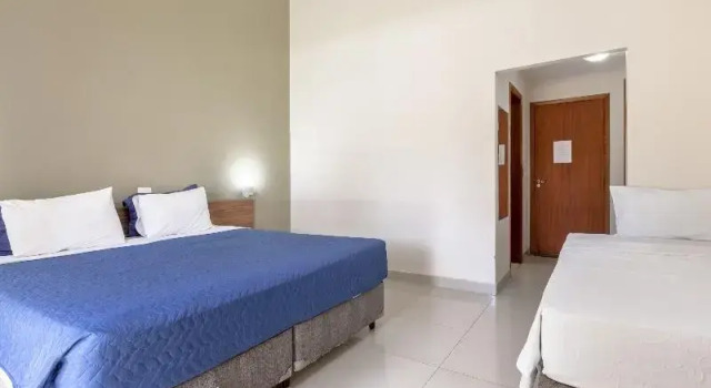 Трёхместный номер Standard с балконом IPÊ PARK Convention Hotel
