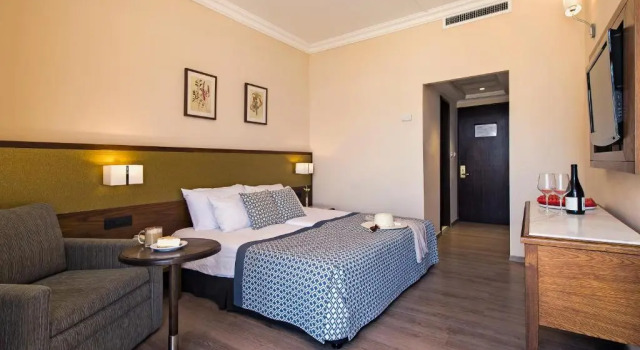 Номер Premier Caesar Premier Tiberias Hotel