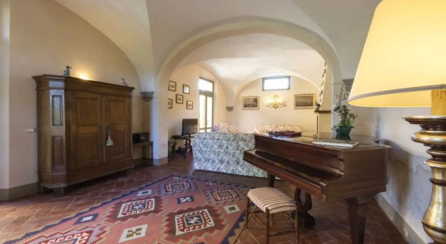 Margherita Montelopio, Varaa Hotelli Monte Lopio Toscana