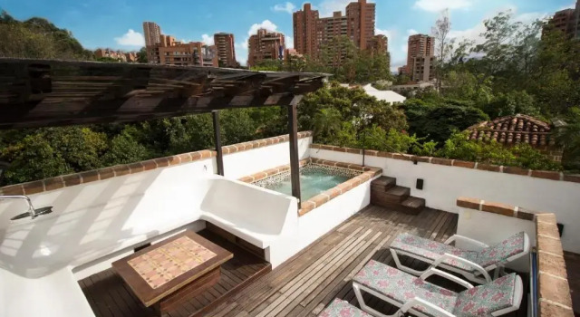 Апартаменты Luxury с 4 комнатами Casa Del Reloj
