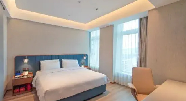 Люкс Deluxe Lan Ou Hotel (Huzhou High-speed Rail Station Branch)