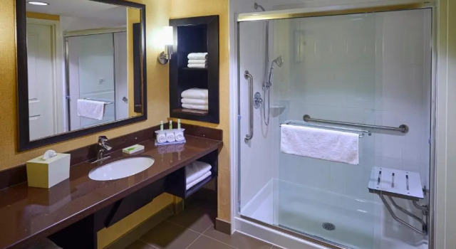 Номер Standard Holiday Inn Express & Suites Timmins by IHG