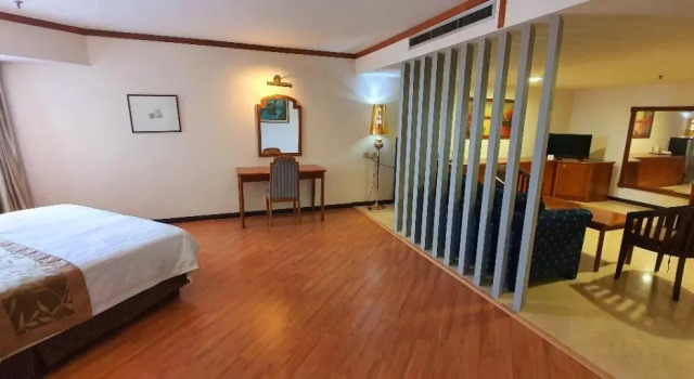 Номер Executive Kemena Plaza Hotel