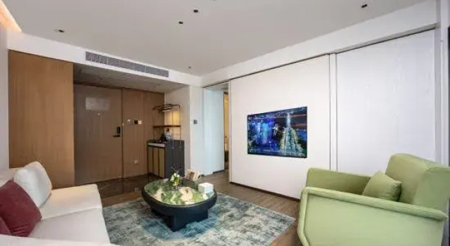Семейный люкс с видом на город Foshan Yazi Hotel (Nanhai Guangfo Smart City Branch)