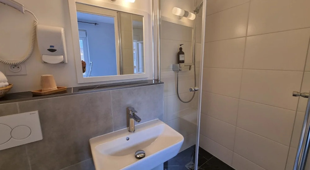 Номер Comfort Hotel De LEurope - Ploumanach