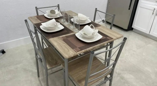 Коттедж NEW 2 Bedroom House Minutes from Beach and Aventura Mall