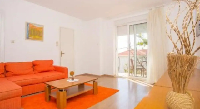Apartment Nikola, Prenota Appartamento Hotel a Isole Quarnerine con parcheggio, Parcheggio