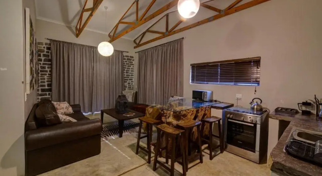 Люкс Deluxe Neuras Wine and Wildlife Estate