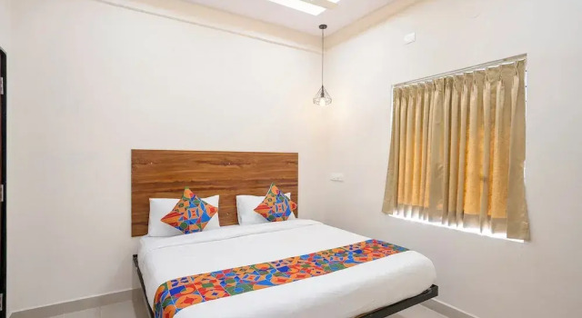 Номер Deluxe Fabhotel Three Waves