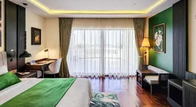 Полулюкс Отель THE PRIVILEGE FLOOR by Borei Angkor