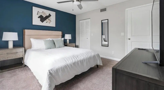 Landing Apartments Fort Myers Near Pine Manor