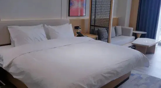 Люкс Sunlight Holiday Hotel