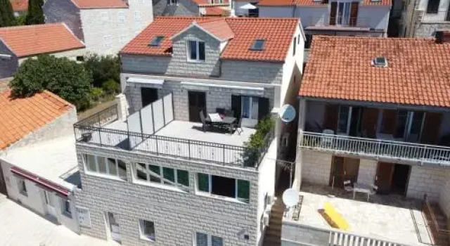 House Racic, Prenota Appartamento Bol 
