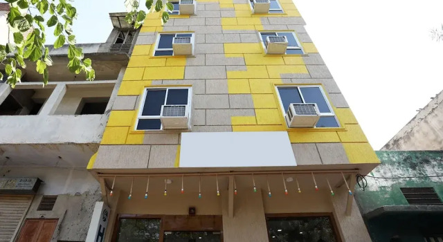 OYO 10228 Hotel Chandramouli