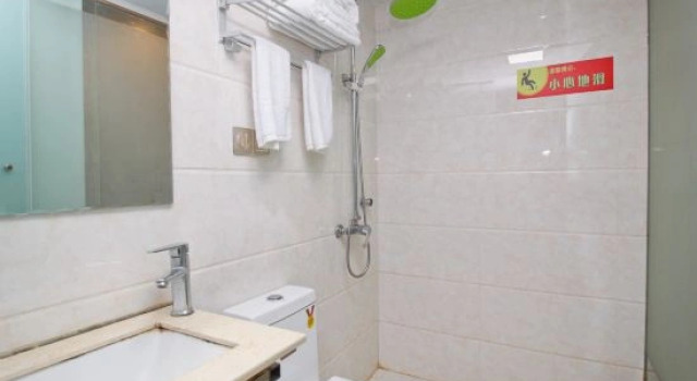 Tianchi Business Hotel (Sanhe Ancient Town)