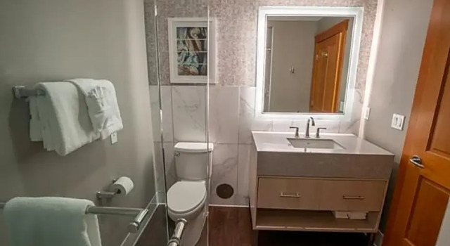 Номер Standard с 3 комнатами Summit Hotel at Big Sky Resort
