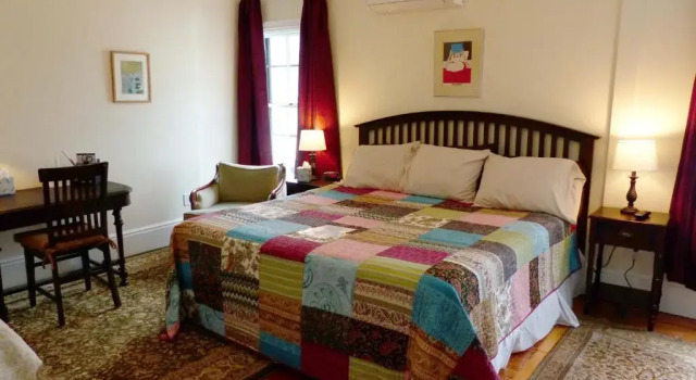 Davis Square Inn