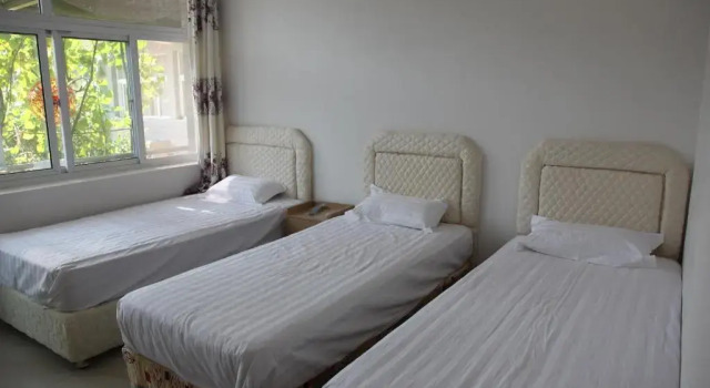 Трёхместный номер Comfort с красивым видом из окна Beijing Huanghuacheng Water Great Wall Derunju Guesthouse