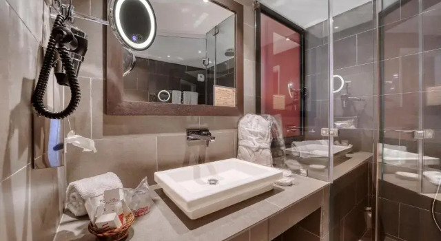 Номер Deluxe AKWA PALACE Douala