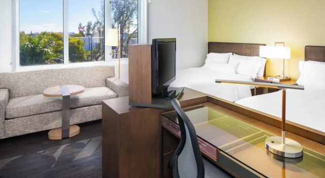 Студия Element by Marriott Miami International Airport