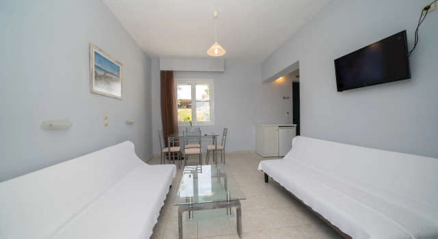 Xi Village, Rezervați Hotel Mantzavinata Kefalonia