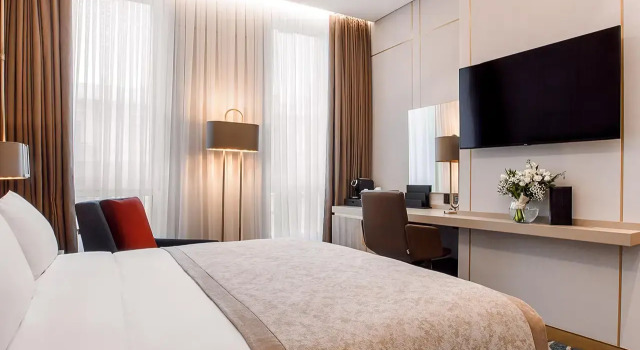 Номер Classic InterContinental Baku by IHG