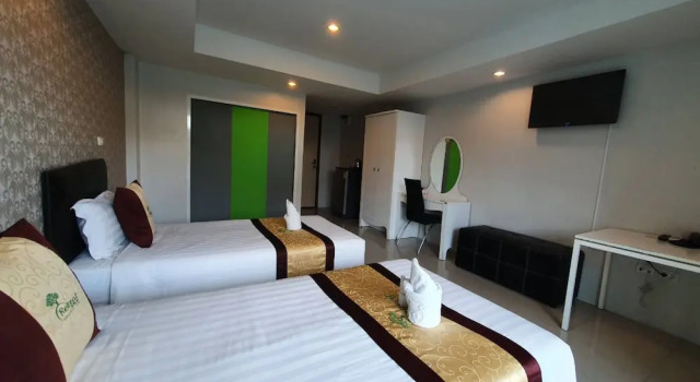 Двухместный номер Superior с балконом Retreat Resort Pattaya