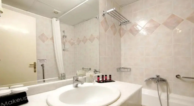 Двухместный номер Standard с балконом Hotel Philippos