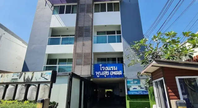 Poonsuk Place Hotel