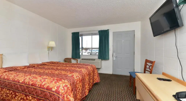 Четырёхместный номер Standard Budget Inn Boise