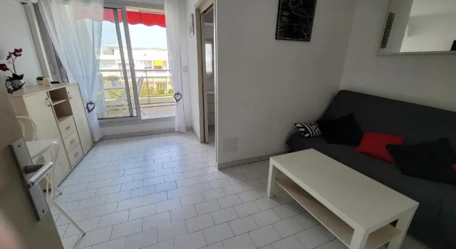 Studio Cabine Climatise Avec Parking Au Couchant