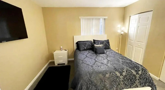 Коттедж Luxury Miami 2br Townhouse Near Stadium !!