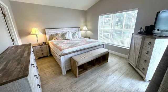 Fully Remodeled Golf View Villa Southern Dunes, Забронировать Дом для отпуска Отели Lakeland - Winter Haven с парковкой, Парковка