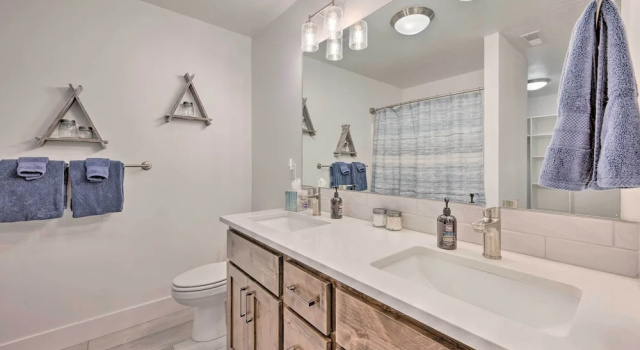 Апартаменты Charming Mccall Townhome: Hike, Fish, & Ski!