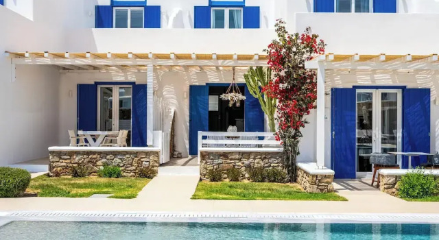 Phaedrus Living: Ornos Beach House Mykonos