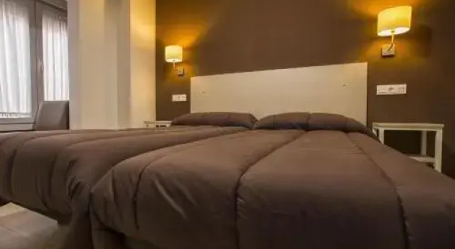 Hostal Elvira, Prenota Hotel Aranda de Duero 