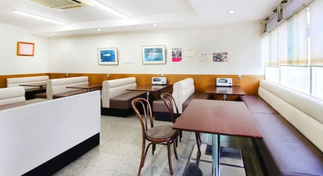 Royal Inn Kakegawa (station Hotel 2), Boek Hotel Hotels in Tokai met parkeren, Parkeren