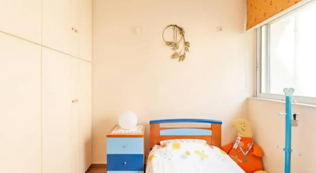 Two Bedroom Apartment Near Alimos Marina !