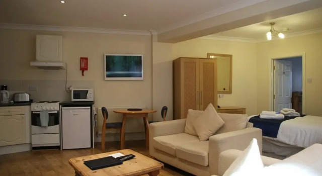 Студия The Gables Guest House