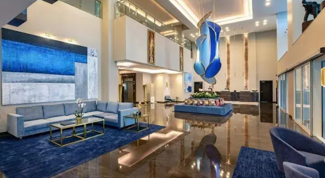 Centara Grand Hotel Doha, Book Hotel Hotels in West Bay with a Pool, Swimming Pool